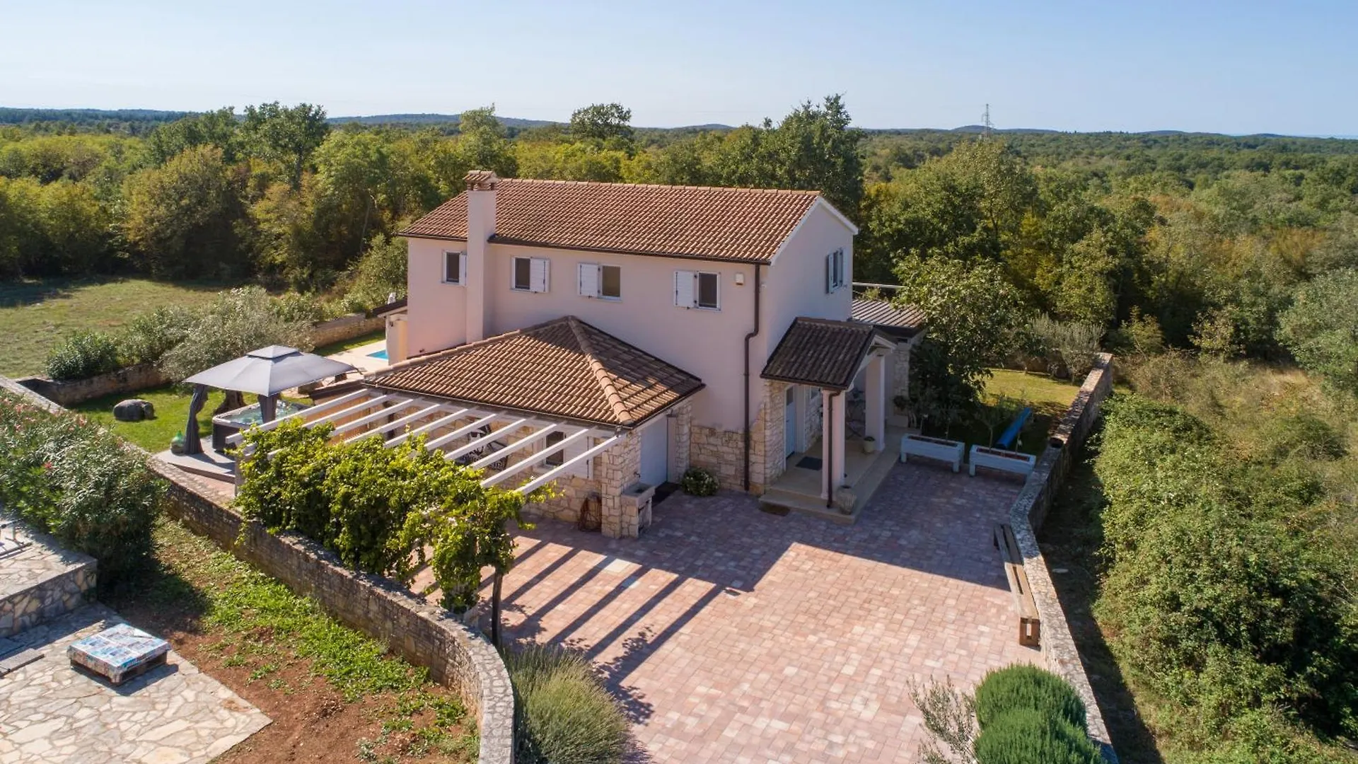 Villa Emely Gradina  Croatia